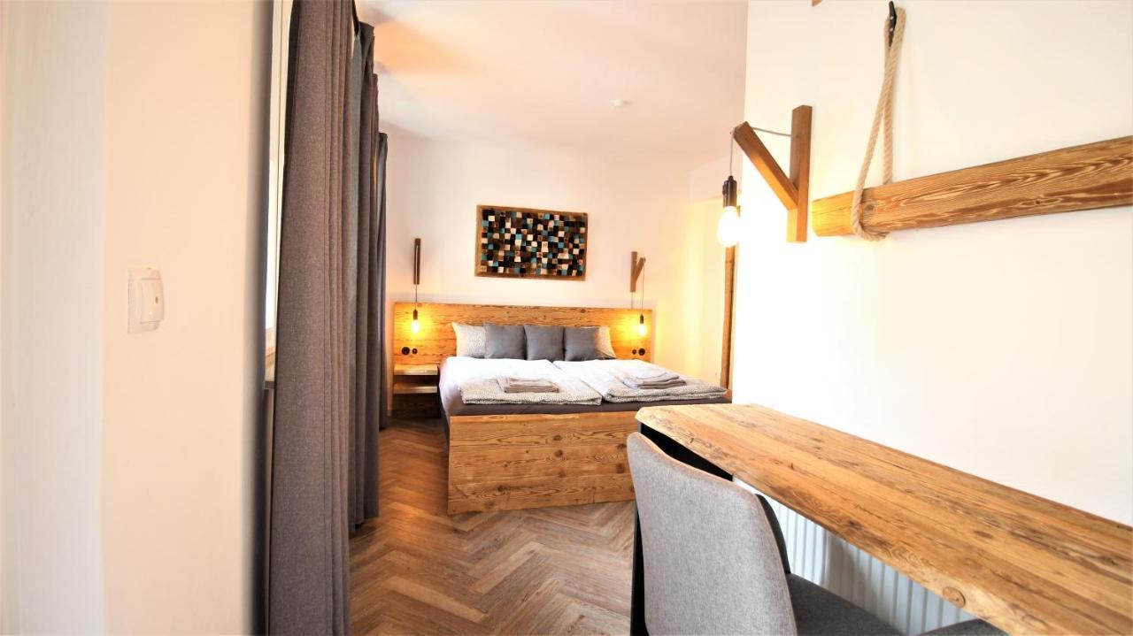 Appartement Idyllic Setting In Center - Bright & Modern